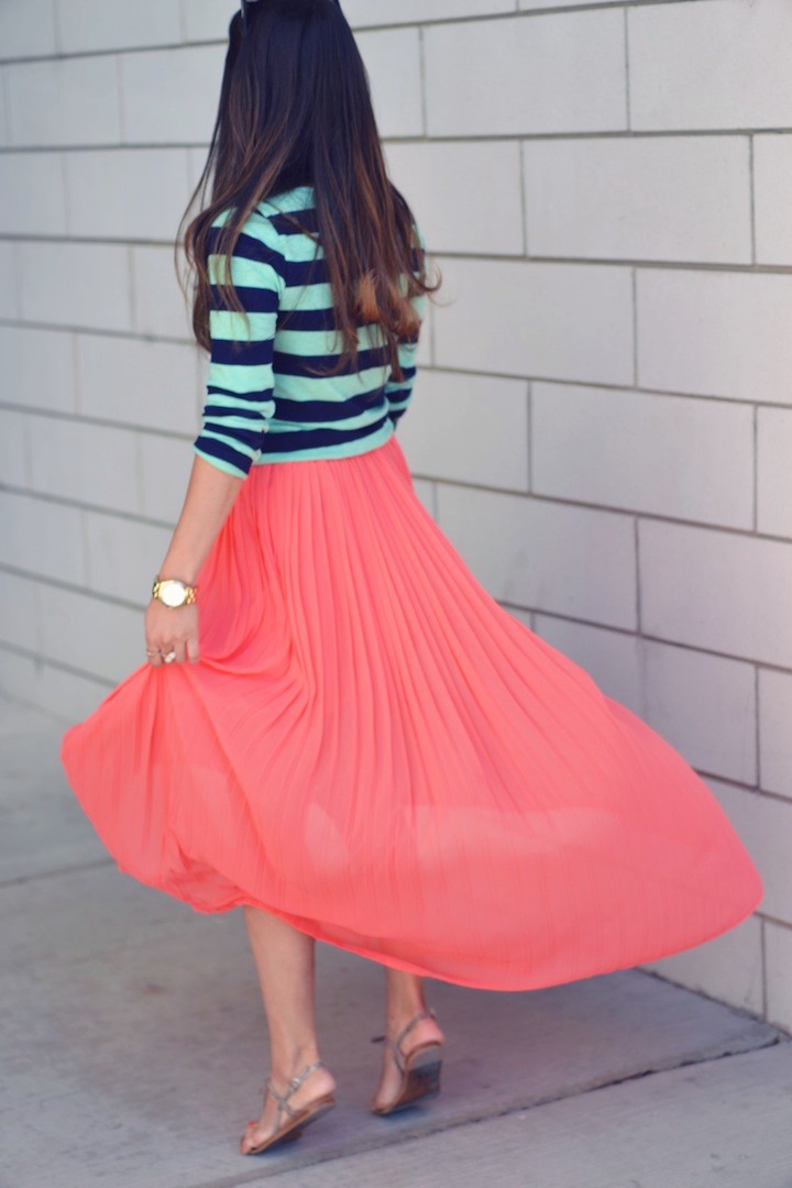 stripes, maxi skirt, pleated skirt