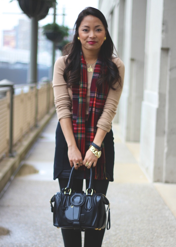 holiday style, tartan, tartan scarf