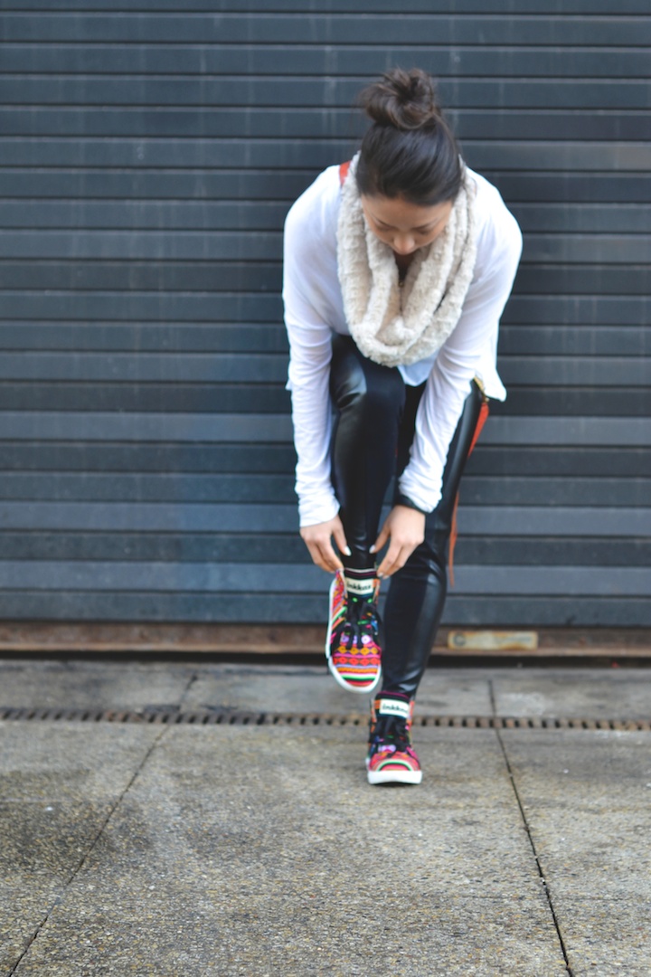 leather pants, James Perse, Anthropologie, infinity scarf, inkkas, sneaker style