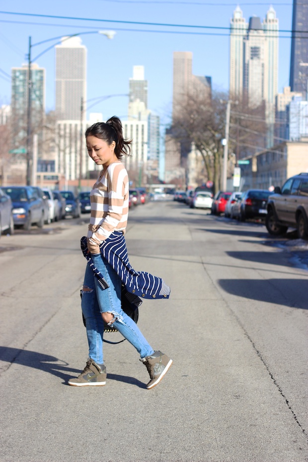 ripped jeans, stripes, nike wedge dunks