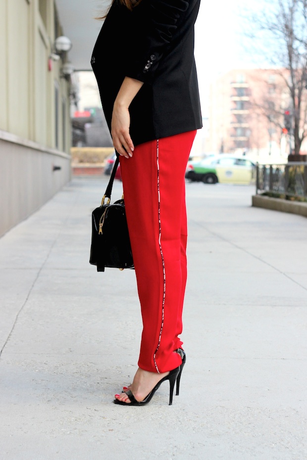 Henri Bendel luxe, Joie silk pants, Helmut Lang Blazer, petite style, Karen Walker Super Duper