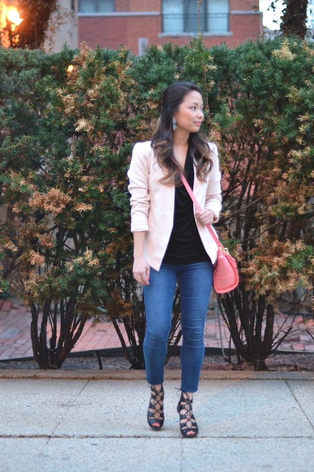 skinny jeans, vince camuto strappy sandals, pink blazer, danielle nicole mini alexa, date night style