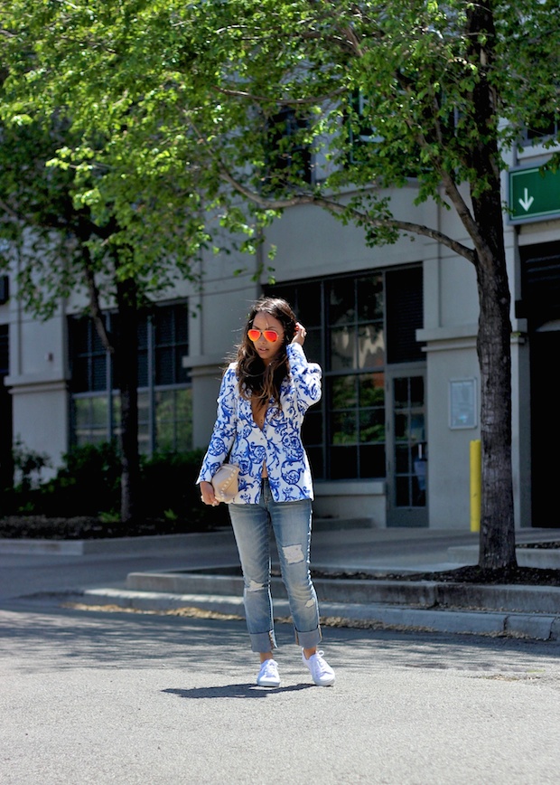 porcelain, ceramic print, printed blazer, zara blazer, gap boyfriend jeans, superga, sneaker style, mirrored aviators