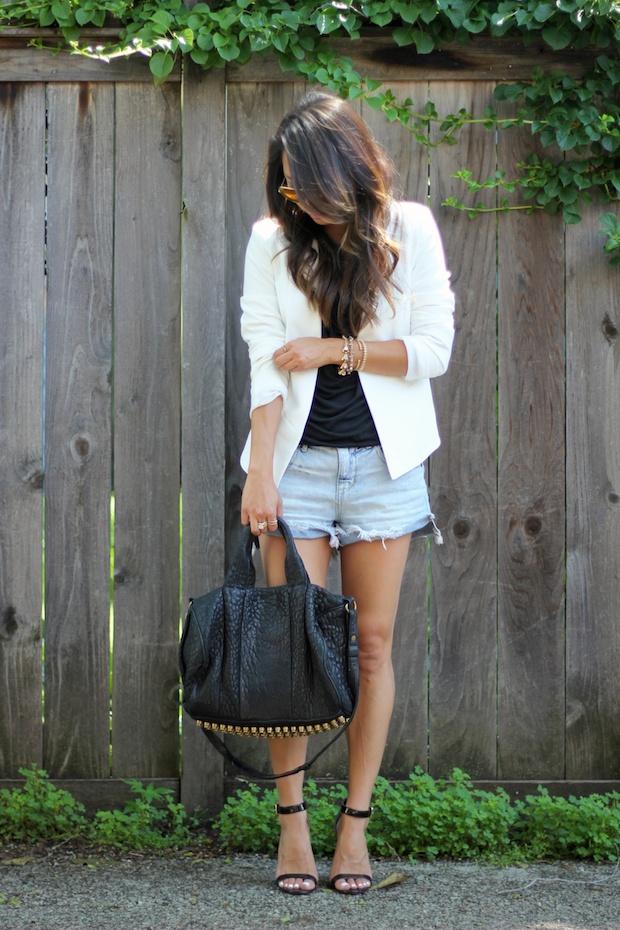 topshop white blazer, cutoffs, cutoff shorts, free people