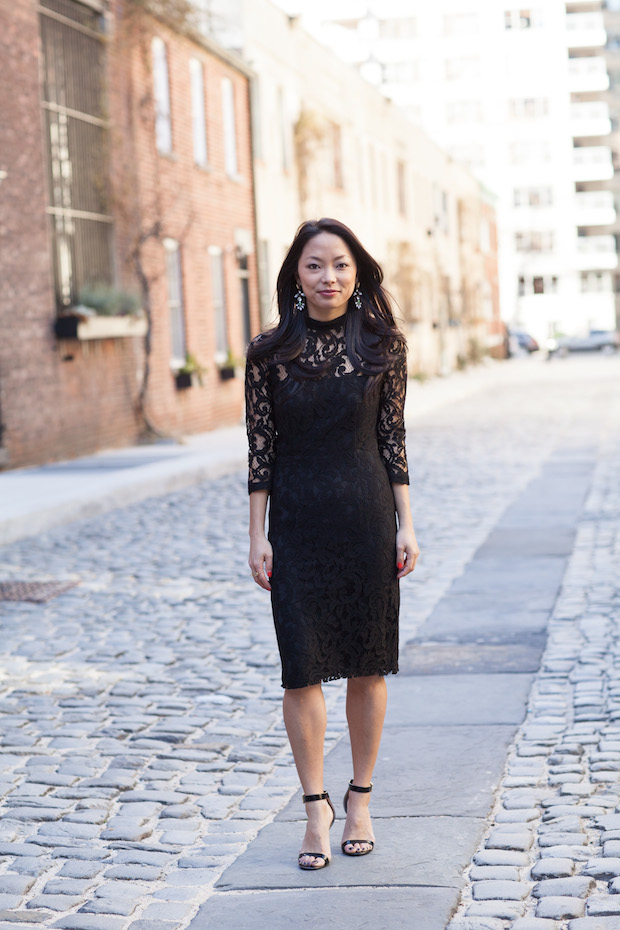 little black lace dress, little black dress, reiss lace dress, reiss london, lbd, holiday party style, christine petric