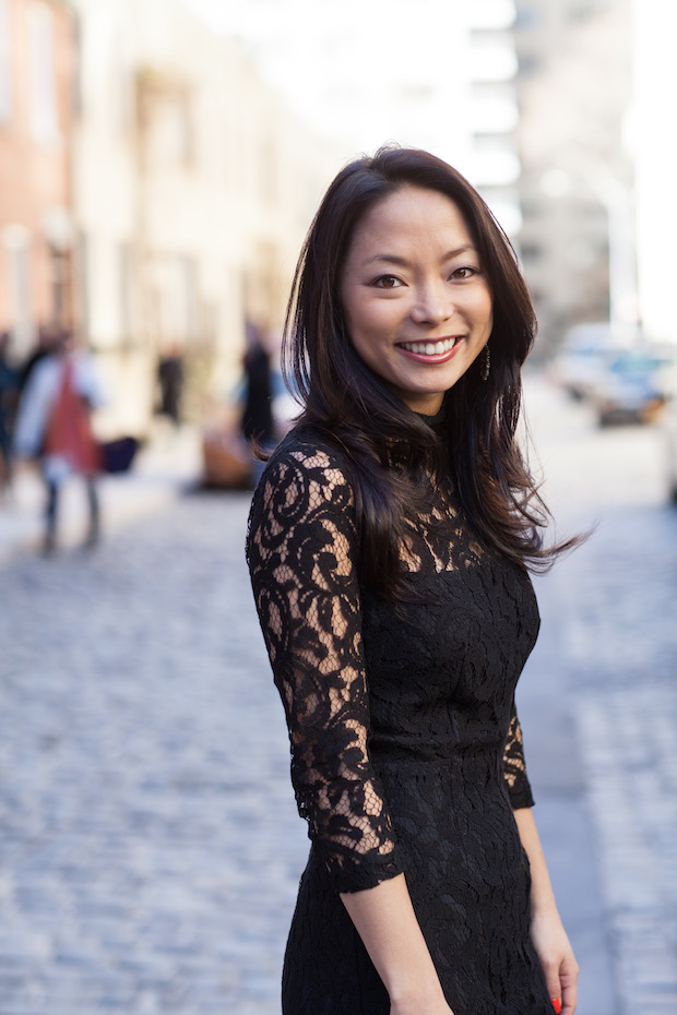 little black lace dress, little black dress, reiss lace dress, reiss london, lbd, holiday party style, christine petric