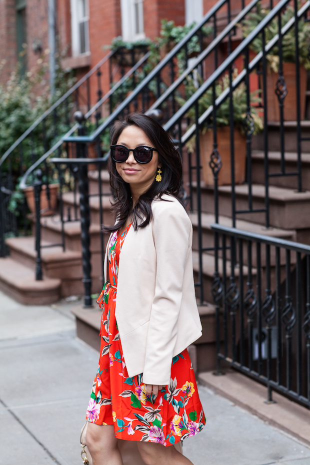 summer dresses, yumi kim, hot lagoon goddess dress, topshop blazer, vince dorsay, christine petric, petite bloggers, new york bloggers, the view from 5 ft. 2