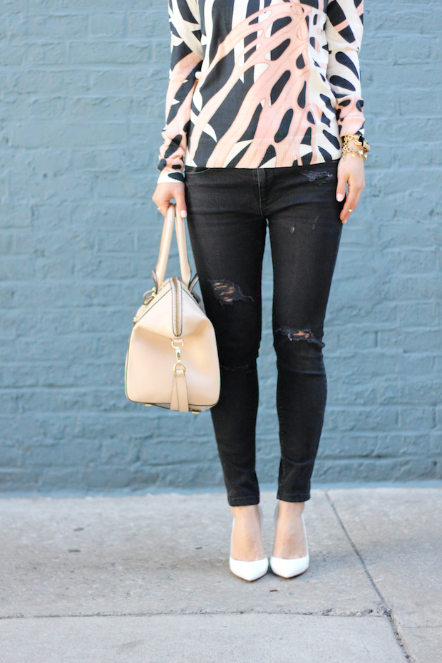 black ripped jeans, proenza schouler, illesteva sunglasses, white pumps, gianvito rossi, the view from 5 ft. 2, christine petric