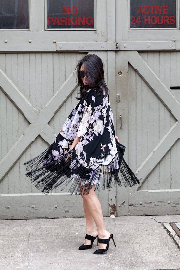 white lace dress, piperlime, kimono, topshop, fringe, christine petric, the view from 5 ft. 2