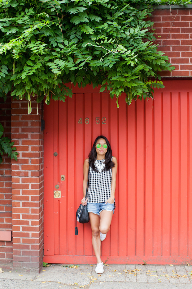 gingham top, tie back, 1.state, nordstrom, the view from 5 ft. 2, christine petric, mirrored ray bans