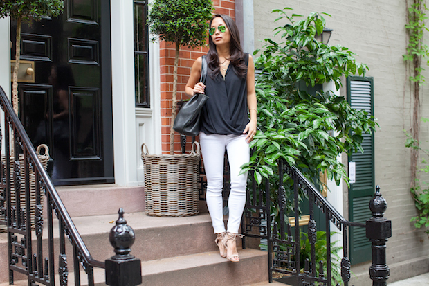 white jeans, rag and bone jeans, pleione blouse, nordstrom skinny jeans, ray ban, christine petric, the view from 5 ft. 2