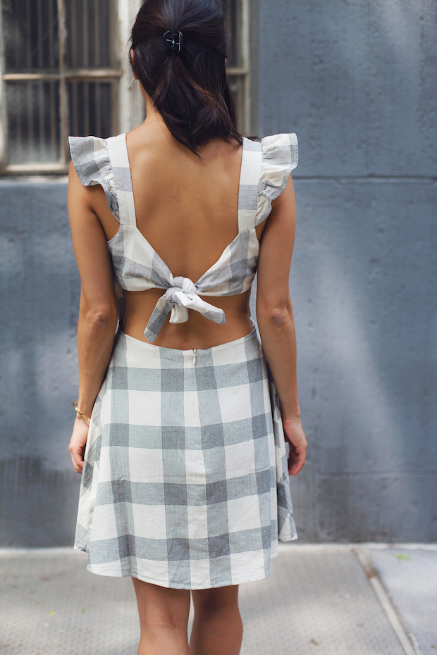 gingham dress, christine petric, the view from 5 ft. 2, summer dresses