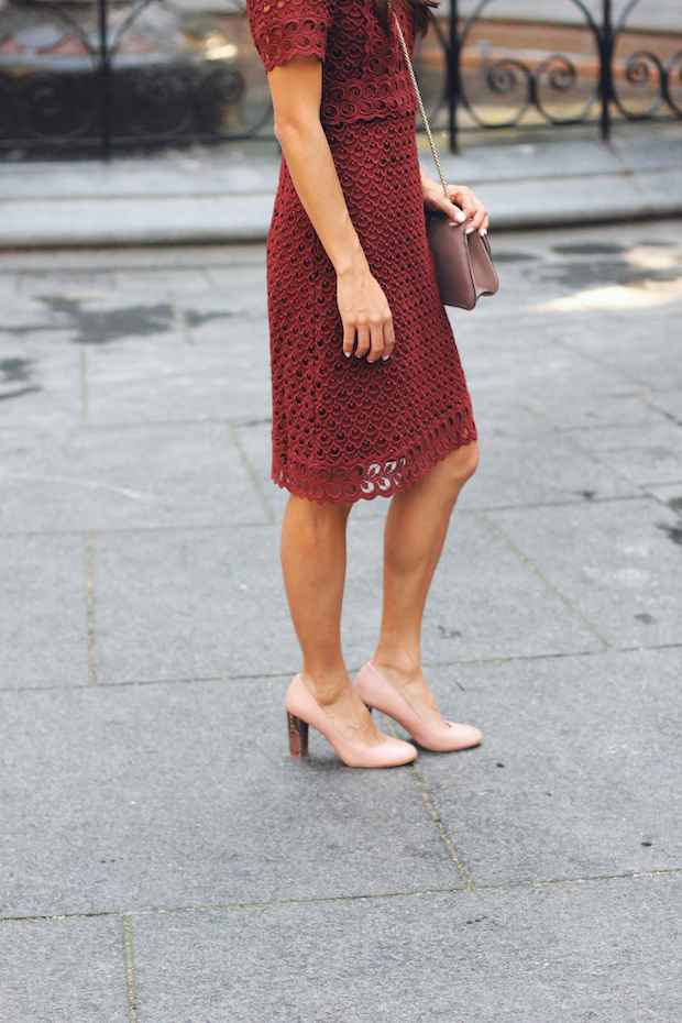 lace dress, ann taylor, block heels, christine petric, the view from 5 ft. 2