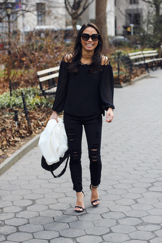 express petites, black ripped skinny jeans, boyfriend blazer, petites, the view from 5 ft. 2