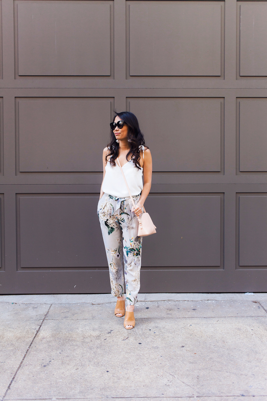 river island petites, petite pants, floral pants, mules, spring outfit ideas, the view from 5 ft. 2