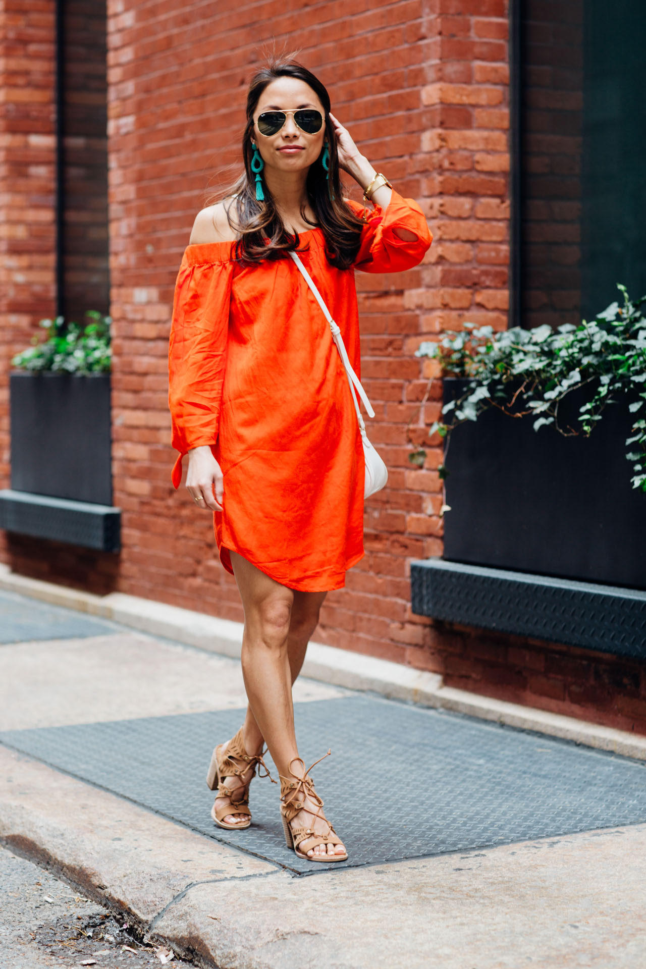 old navy havana collection, off the shoulder dress, petite bloggers, petite dresses, the view from 5 ft. 2, christine petric