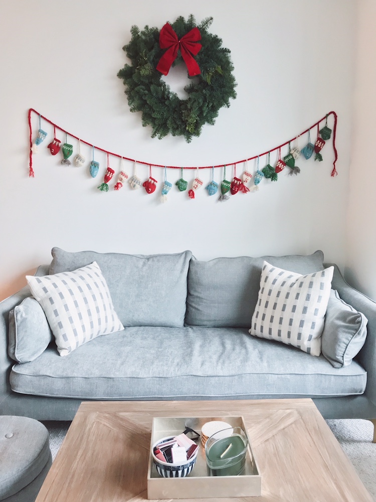 holiday decor, small apartment holiday decor, hanging a wreath