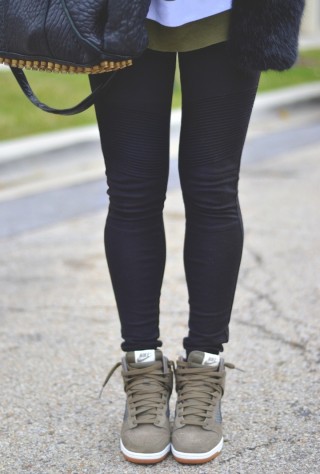 nike dunks, leggings
