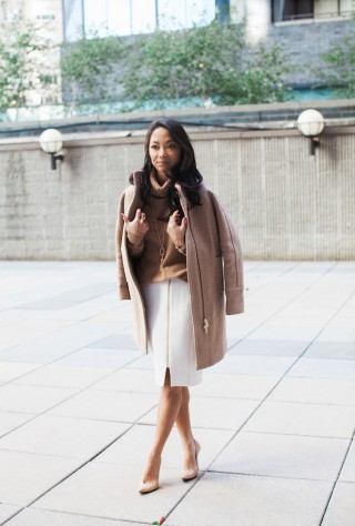 stuart weitzman pumps, cream skirt, cashmere turtleneck, christine petric, the view from 5 ft. 2